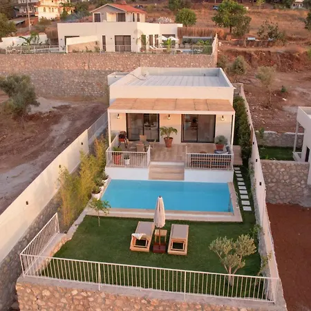 Villa Poem *